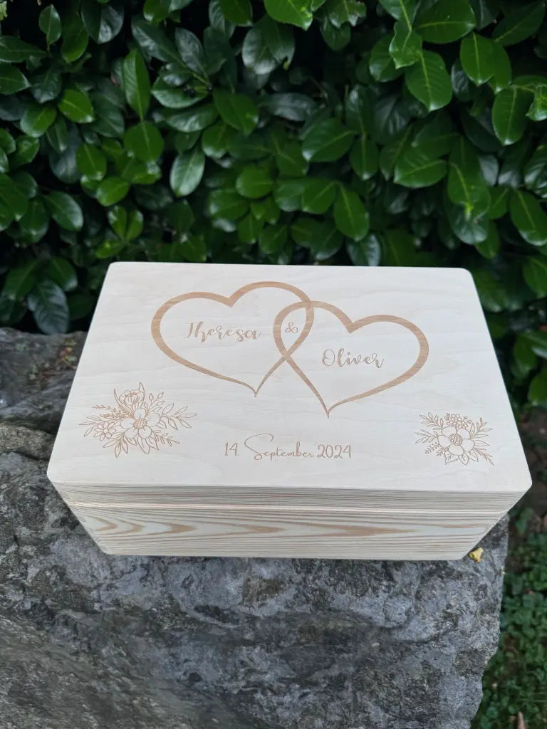Erinnerungsbox mit Deckel zur Geburt, Hochzeit, etc.
