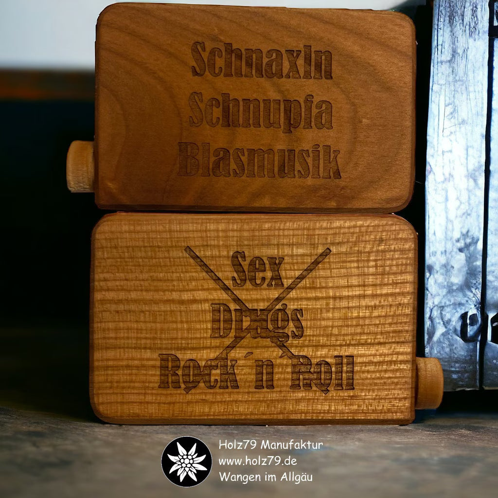 Schnupftabak-Dose aus geöltem Kirschholz